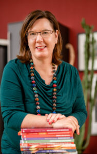 Dr. Claudia Nichterl